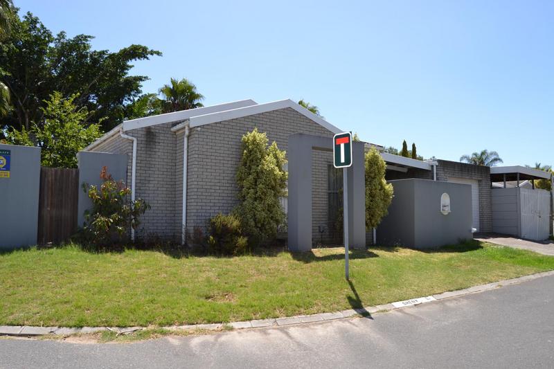 2 Bedroom Property for Sale in Vredekloof Heights Western Cape